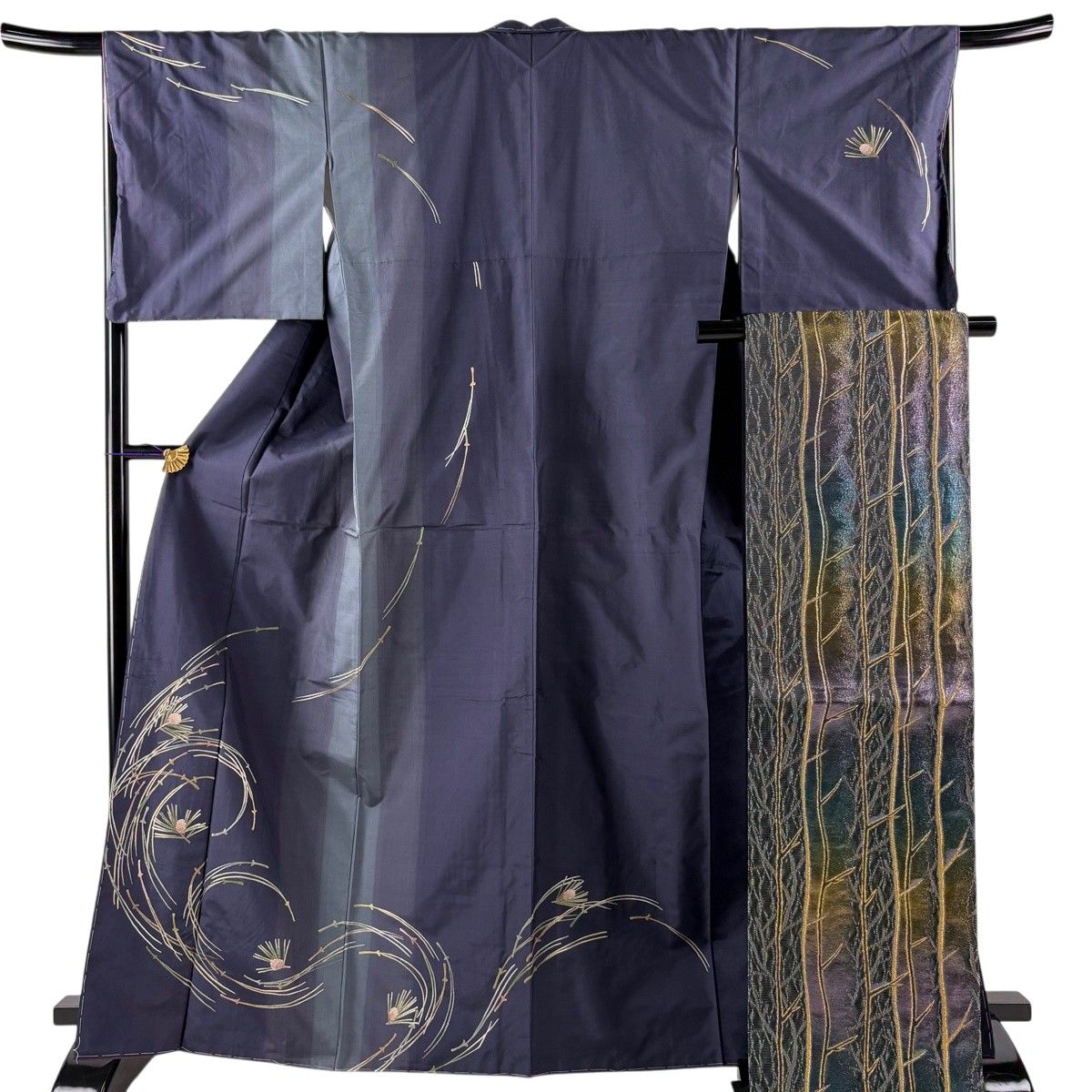 【美品】 訪問着 身丈165.5cm 裄丈68cm L 袷 袋帯セット 紬地 落款 松ぼっくり 松 刺繍 青紫 正絹 名品 【中古】