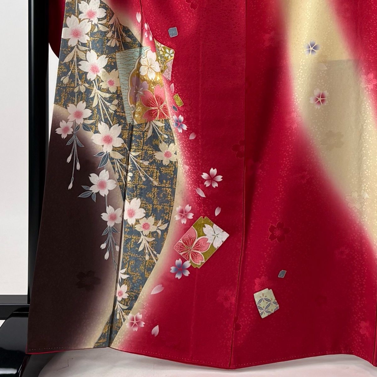 美品】 振袖 身丈165.5cm 裄丈68cm L 袷 袋帯フルセット 破れ色紙 桜