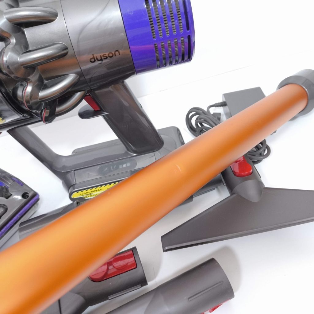 【美品】Dyson Cyclone V10 sv12エコーモード69分 すぐ使える エコモード50分 ダイソン V10 SV12 サイクロン掃除機 本体