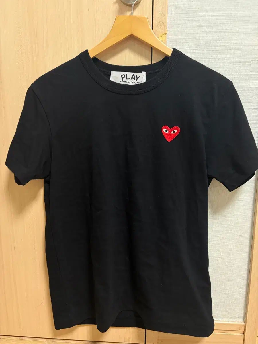 コム・デ・ギャルソン PLAY 半袖Tシャツ ブラック ハート