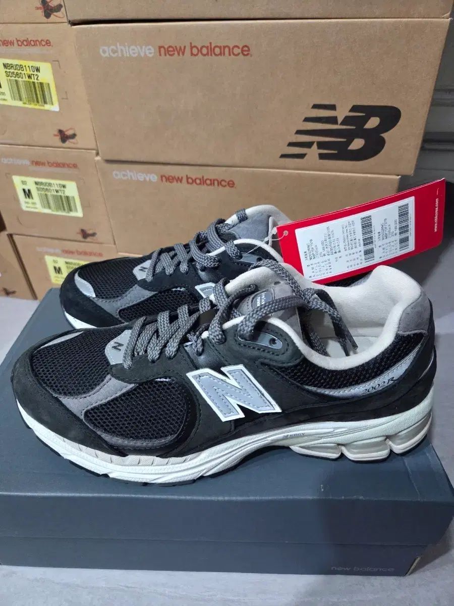 ニューバランス M2002RNC 270サイズ 新品 変色
