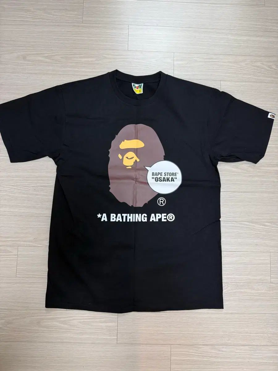 A BATHING APE アベイシングエイプ 大阪 半袖 80,000ウォン
