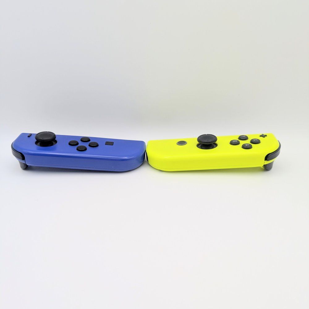 動作品】Joy-Con(L) ブルー/(R) ネオンイエロー - メルカリ