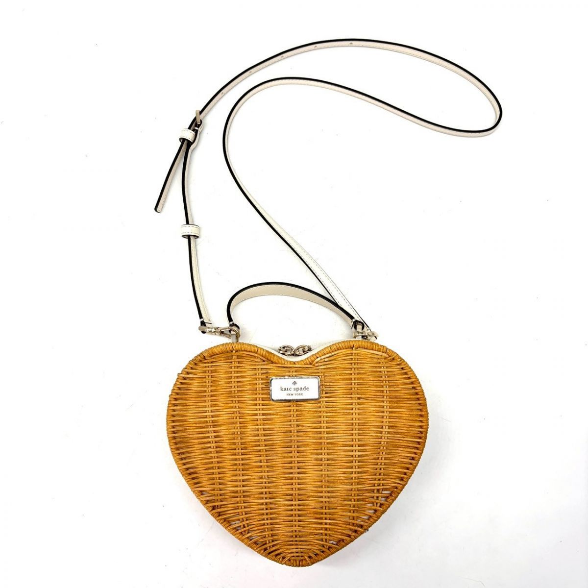 【甘さは形で語る】　kate spade　かごバッグ ショルダーバッグ 2WAY ハート ラタン レザー ナチュラル ラウンドファスナー　ホワイト