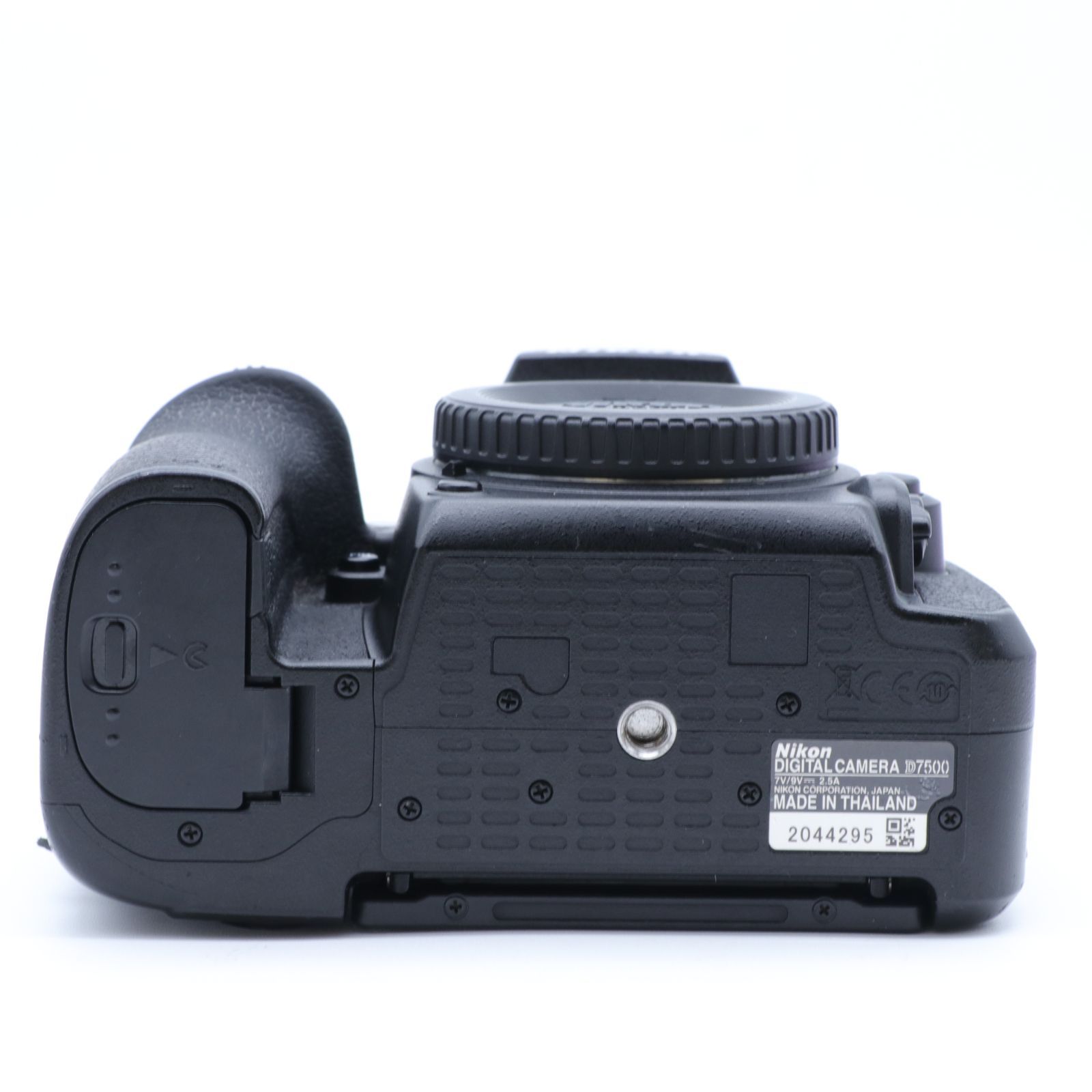 送料無料】【並品】D7500 ボディ - メルカリ