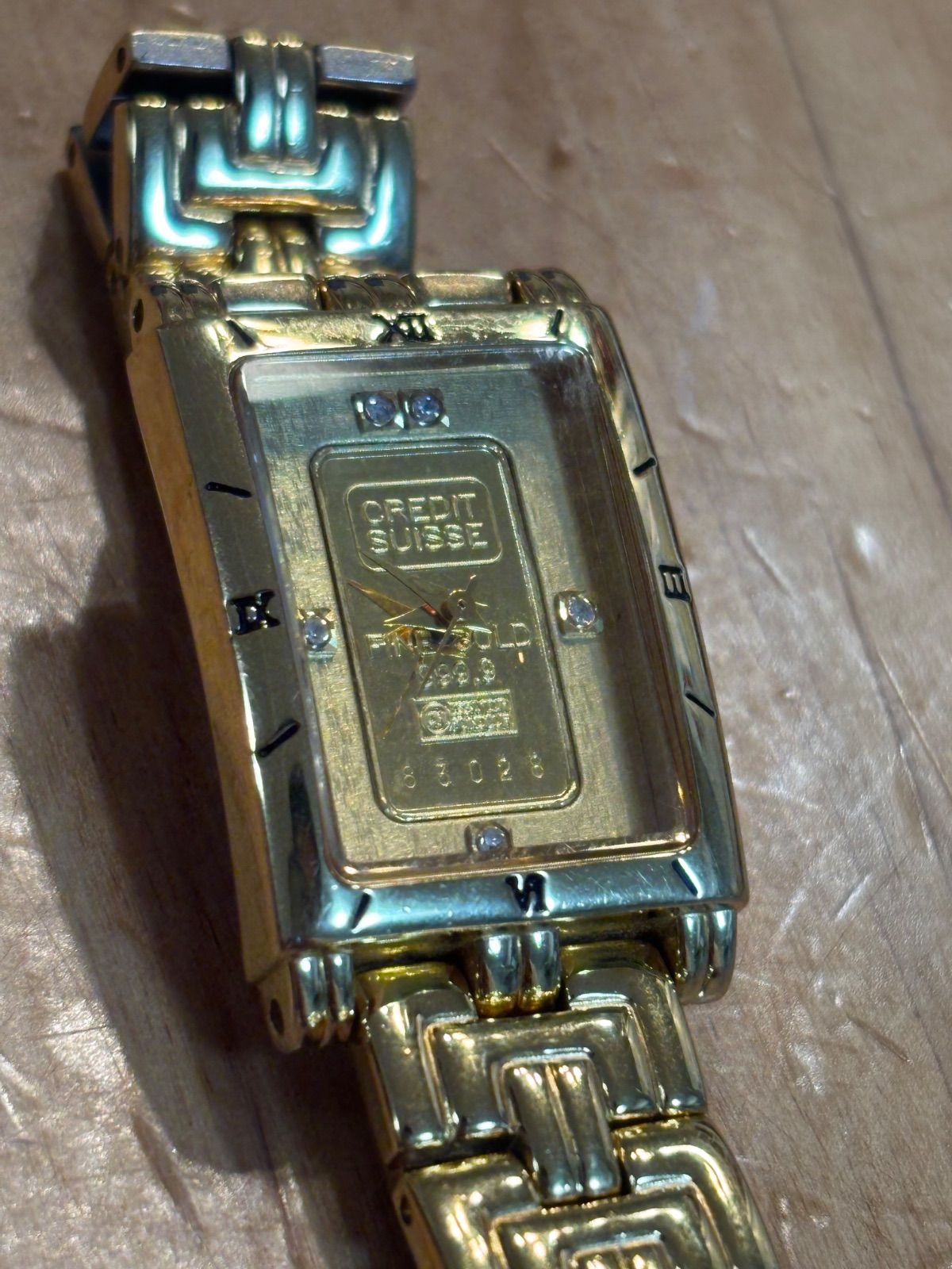 CREDIT SUISSE 腕時計 gold ingot 1g 999.9 - メルカリ