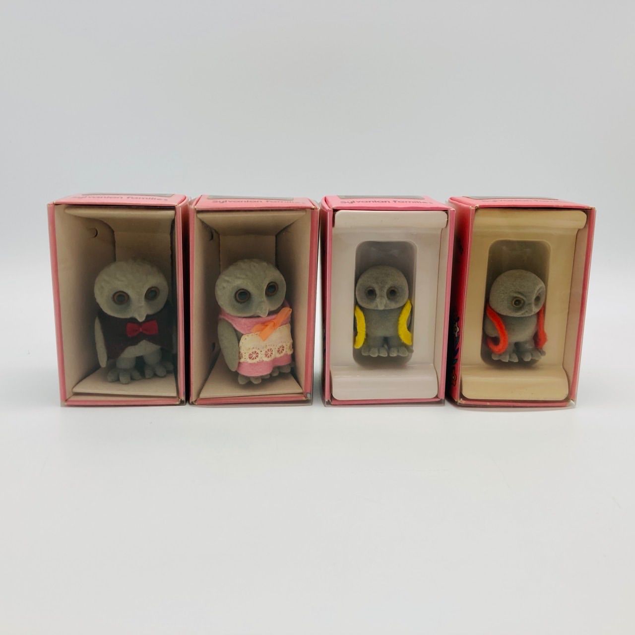 中古 シルバニアファミリー ふくろう フクロウ 4体 セット まとめ お父さん お母さん おすまし おこりんぼ エポック社 1986 初期 希少 廃盤