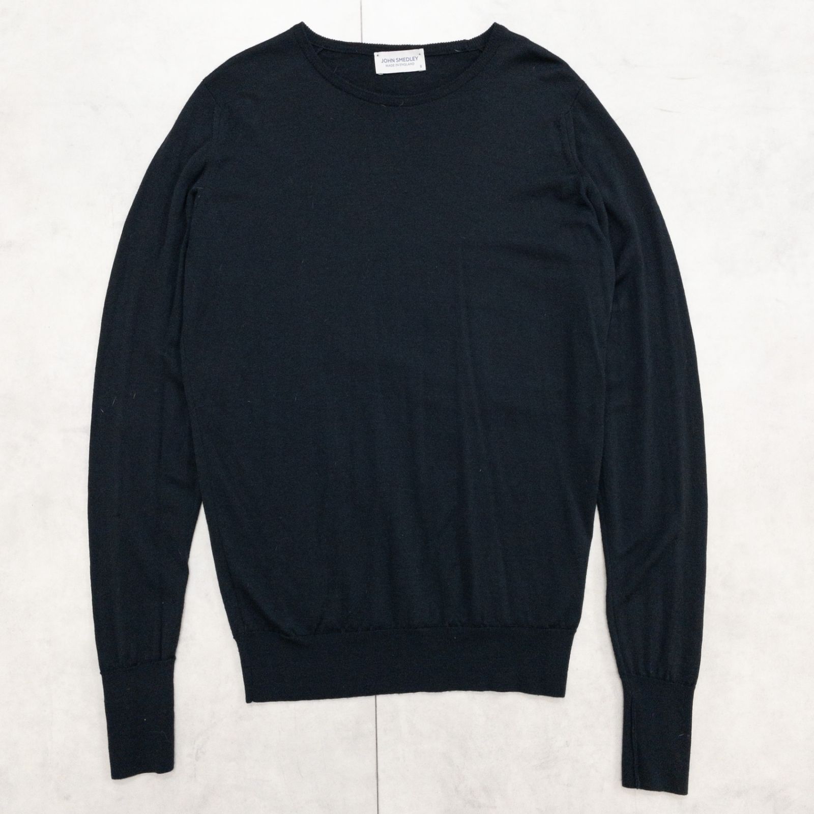 JOHN SMEDLEY ジョンスメドレー ニット 長袖 クルーネック ウール ブラック イギリス製 メンズ S b01686 JOHN SMEDLEY ジョンスメドレー ニット 長袖 クルーネック ウール