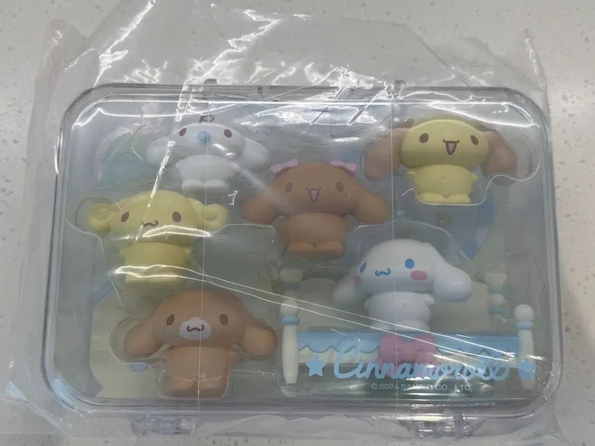 シナモロール家族友達たちフィギュア