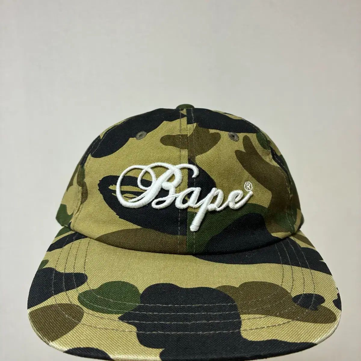 free A BATHING APE アベイシングエイプ FIRST カモフラ ベースボールキャップ グリーン