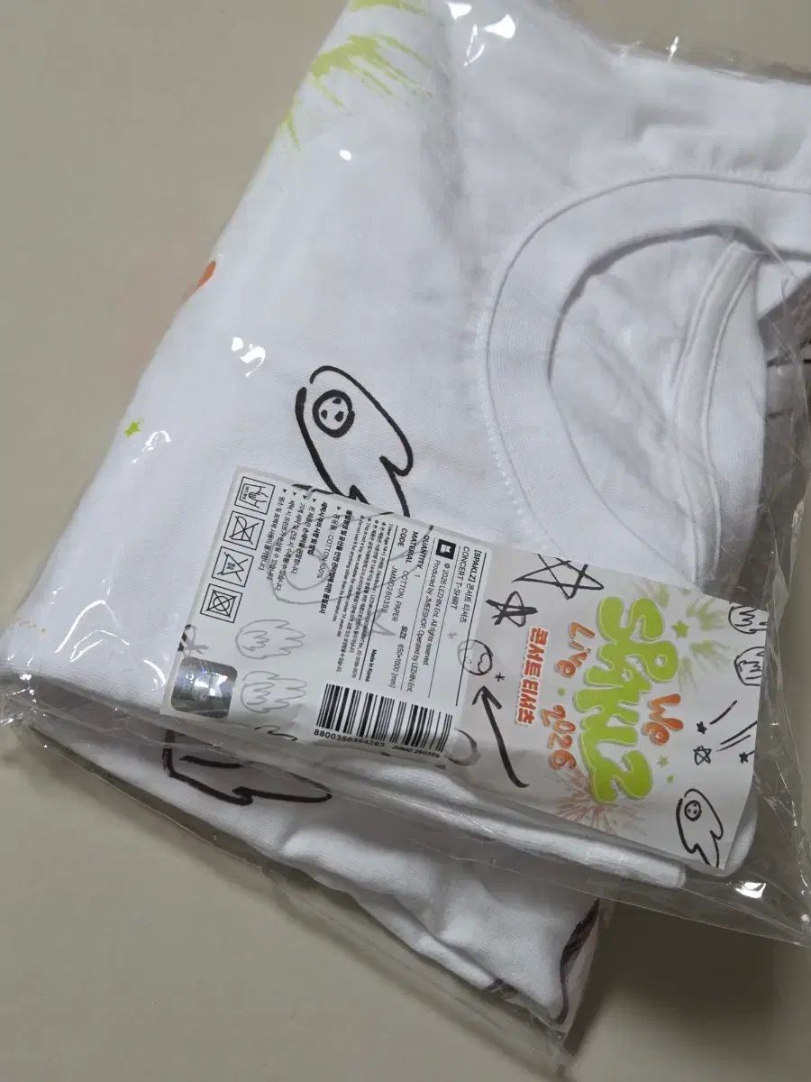 あんさんぶるスターズ！！ スパークル Tシャツ 未開封 新品 トレカ 付き