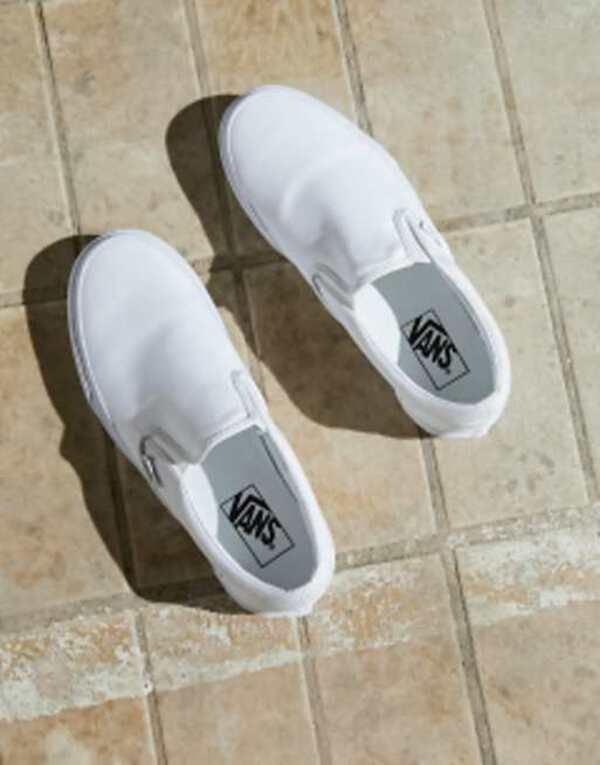 バンズ メンズ シューズ スニーカー Vans Classic SlipOn plimsolls White ホワイト