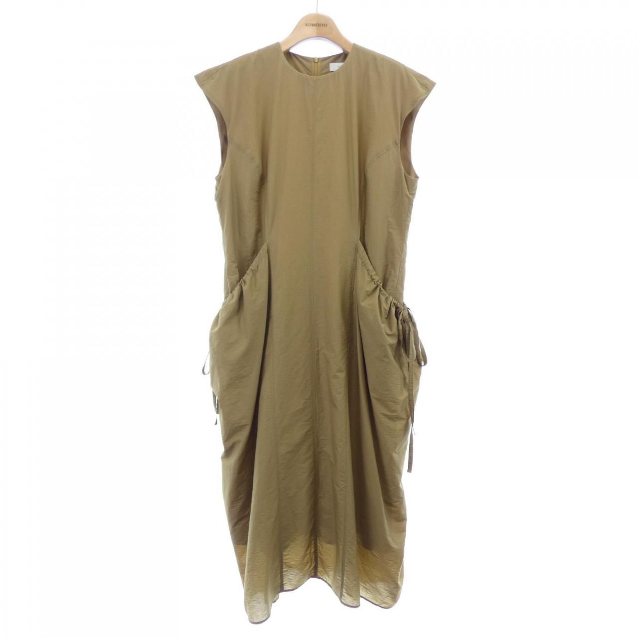アドーア ADORE 531-4140413 ワンピース