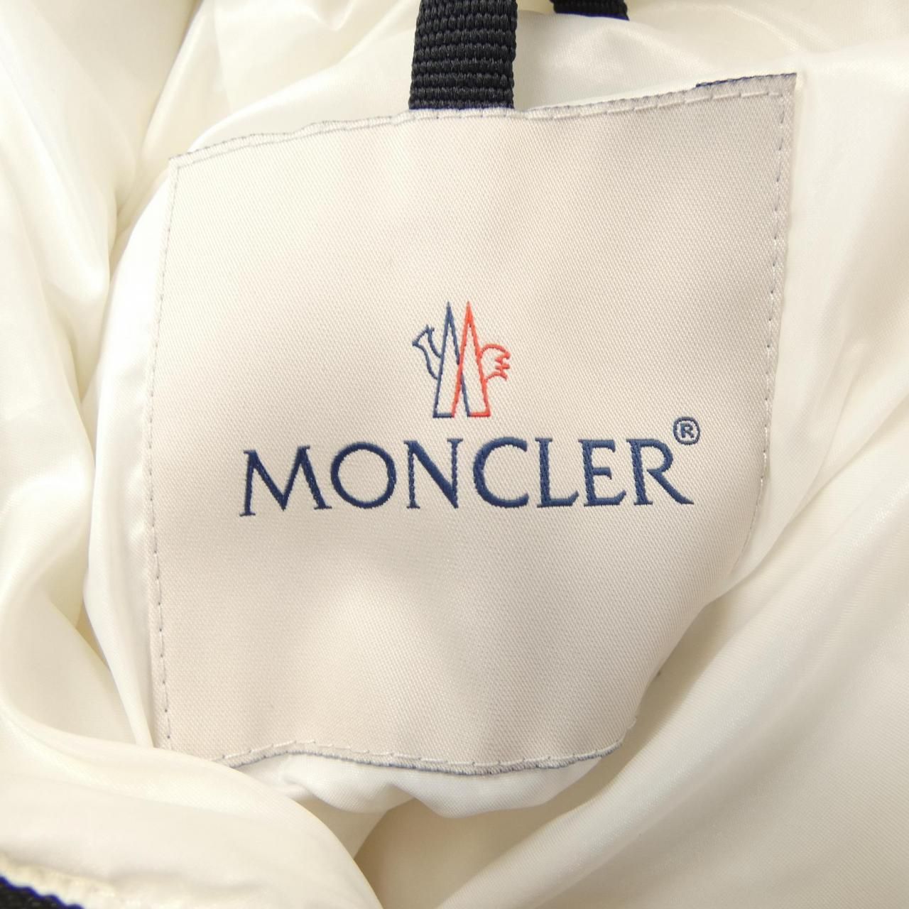 モンクレール MONCLER GUENIOC ダウンジャケット