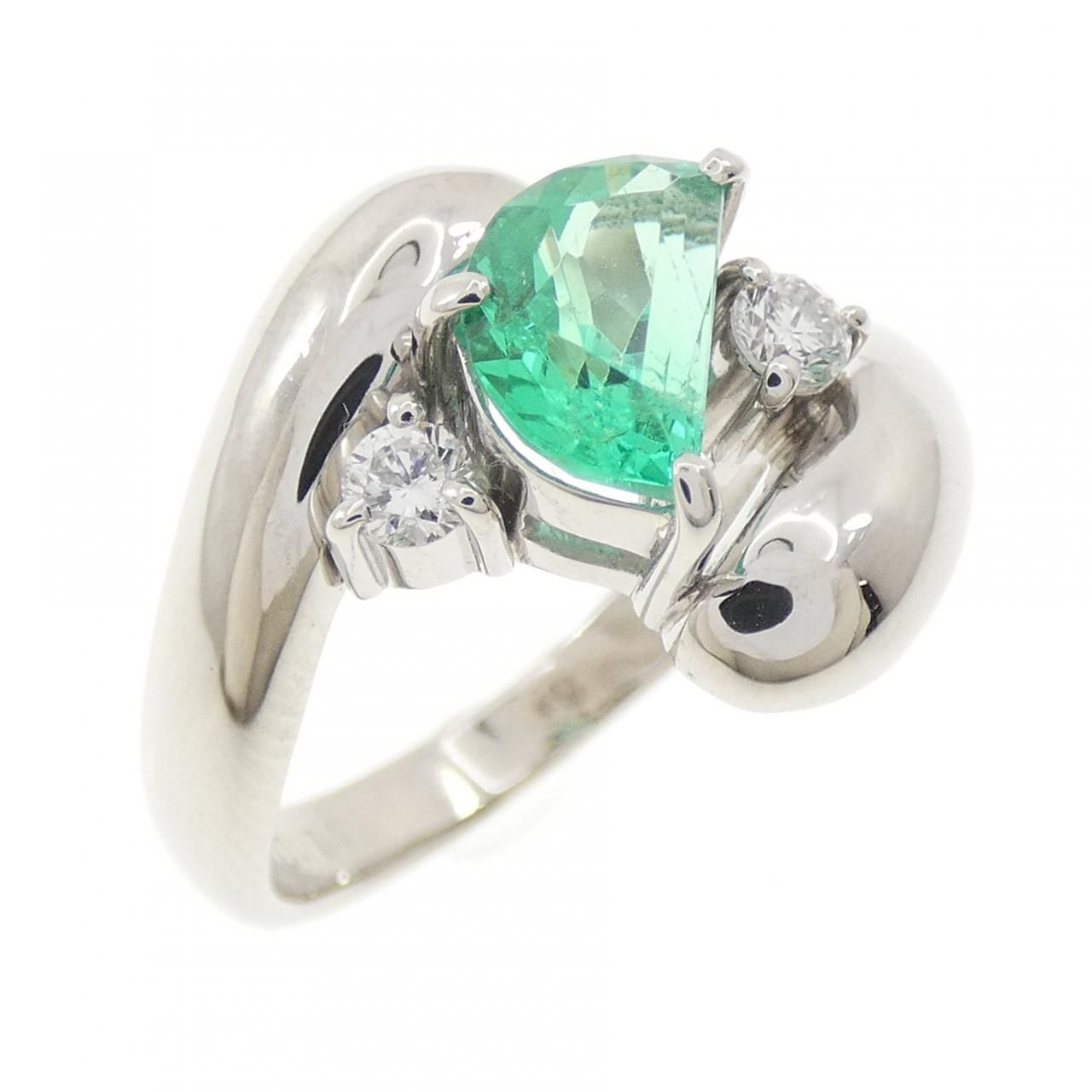 PT900 エメラルド リング 0.92CT