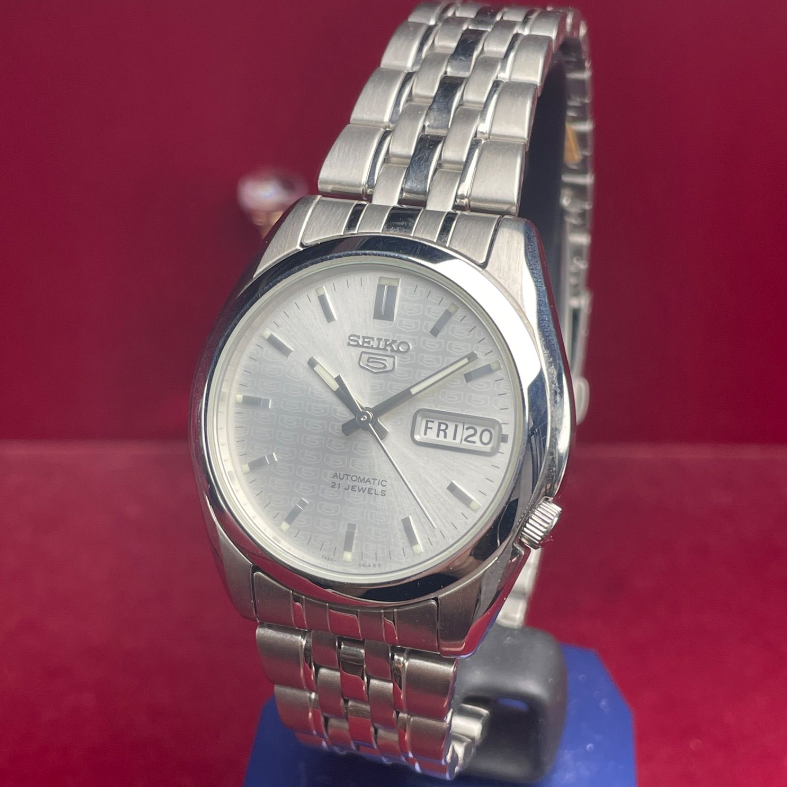 ☆モノグラム柄文字盤 未使用 裏スケ SEIKO 5 セイコー 自動巻 7S26