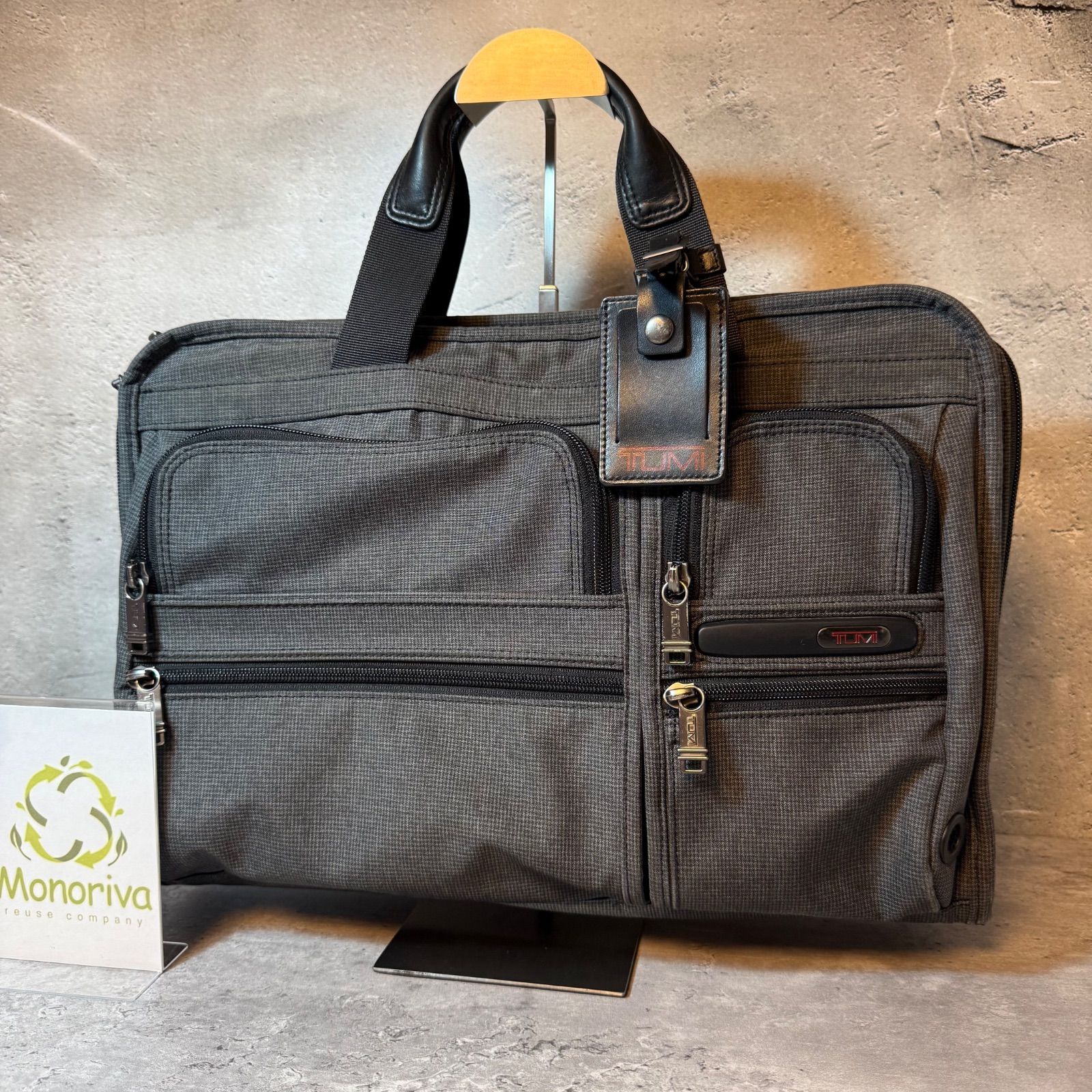 TUMI グレー ビジネスバッグ A4対応 極美品 TUMI 2way ビジネスバッグ
