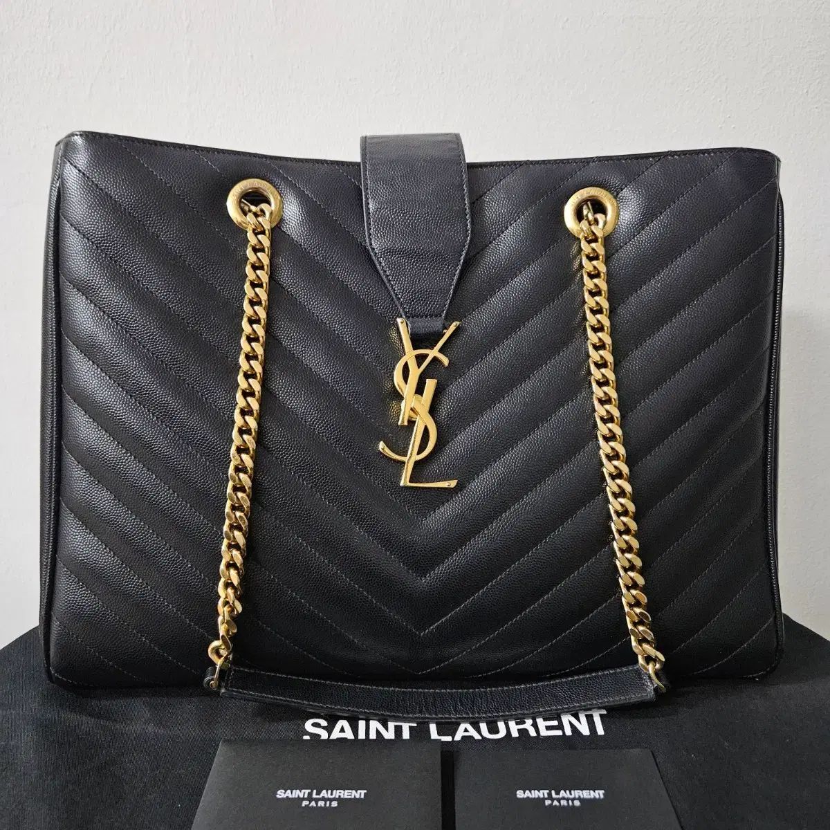Saint Laurent サンローラン エンベロープ ENVELOPE(エンベロープ) 質 ショッパーバッグ ブラック バッグ