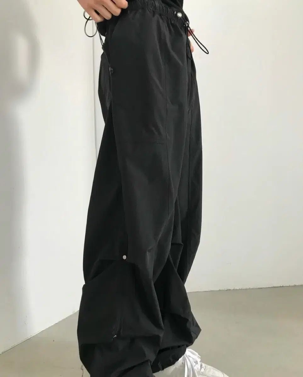 パラシュート パンツ