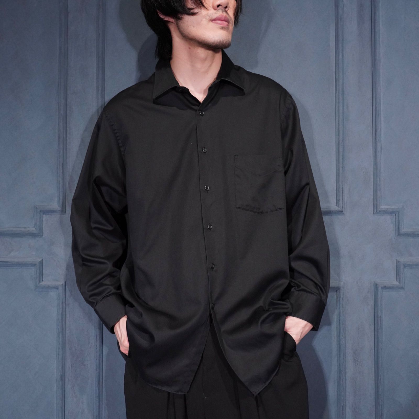 USA VINTAGE Van Heusen BLACK COLOR DRESS SHIRT/アメリカ古着ブラックカラードレスシャツ