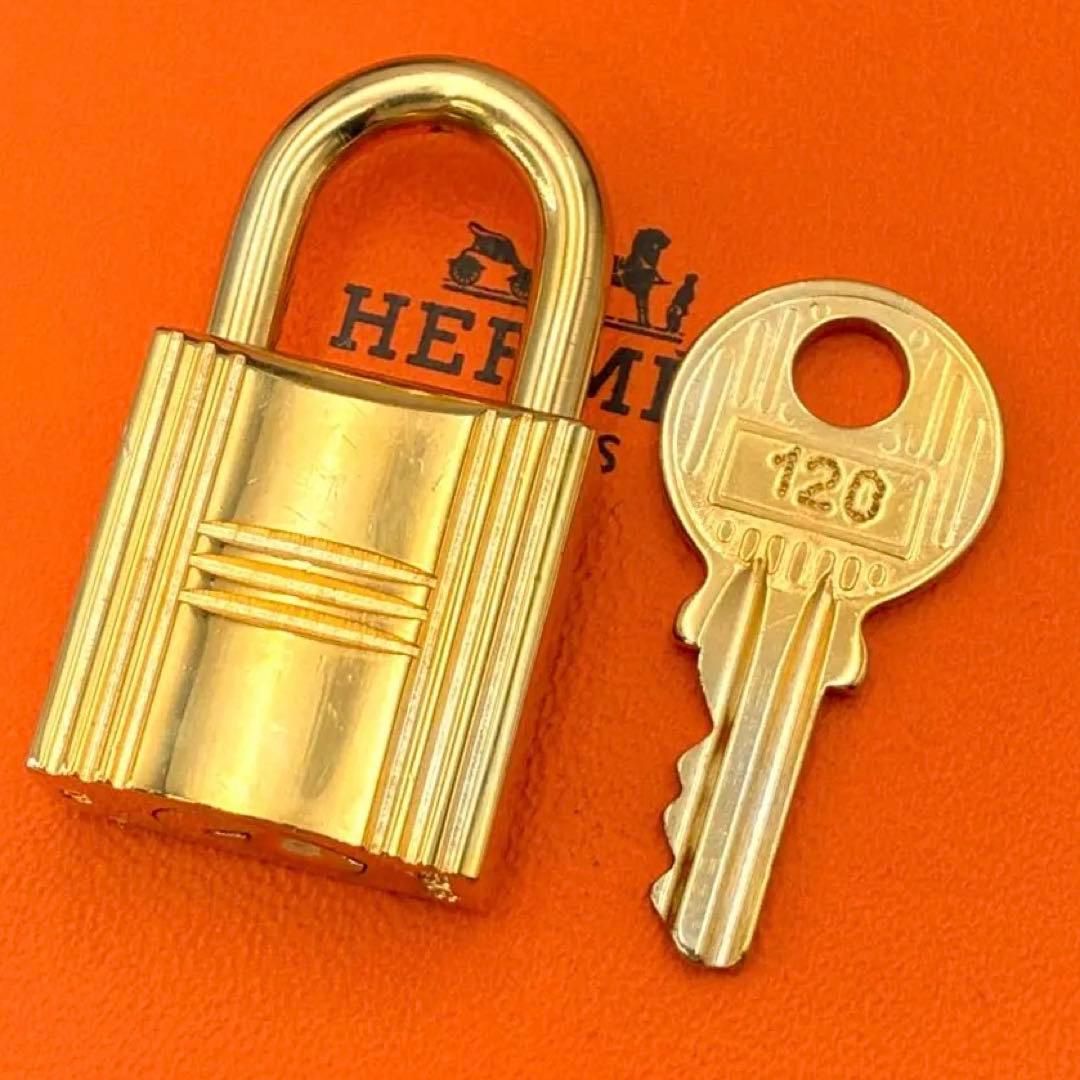 エルメス カデナ　24Kメッキ No.120 120番　鍵付き カデナキー パドロック チャーム アクセサリー 南京錠 鍵 カギ かぎ