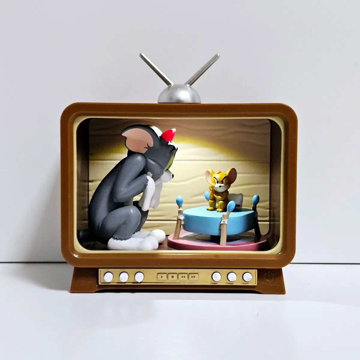 本物保証 52トイズ トムとジェリー Classic Moments TV 엉뚱한 トムと