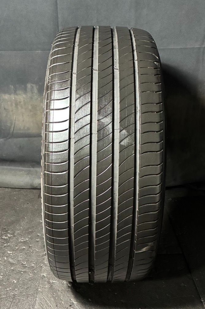 2024年製 約9.5分山 ミシュラン MICHELIN プライマシー e・PRIMACY 235