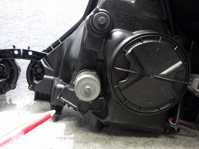 20系アルファード ヘッドライト左右 HID ANH GGH20/25 58-22 2