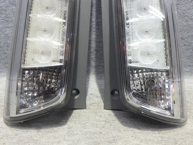 N-WGN テール左右 JH1/2 前期 W1400 A 33550-T6G-N01 LED玉切れ無し