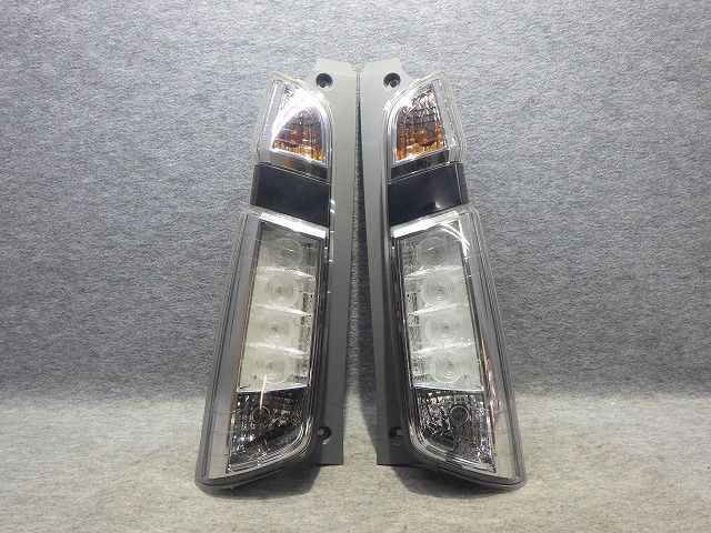 N-WGN テール左右 JH1/2 前期 W1400 A 33550-T6G-N01 LED玉切れ無し