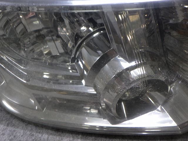 デリカD5 ヘッドライト 左右 HID CV 前期 100-87918 9301D291/C536