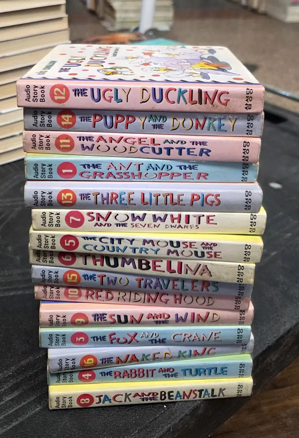LYNN SAMSUNG 子供向けの本 15巻 中古本