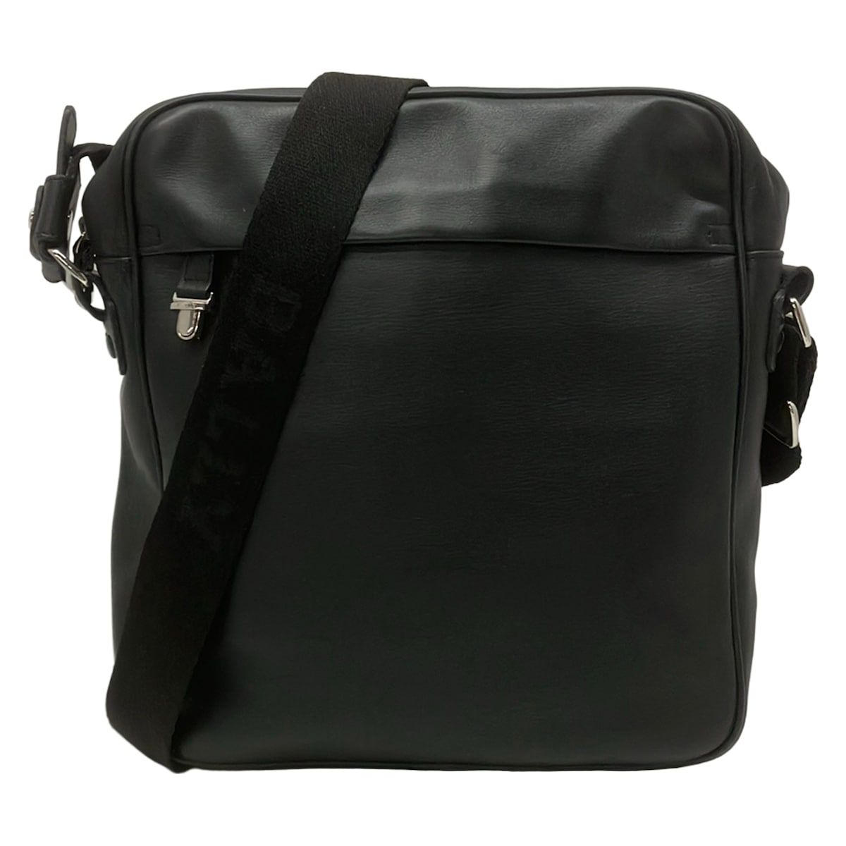 BALLY(バリー) ショルダーバッグ美品 黒 レザー