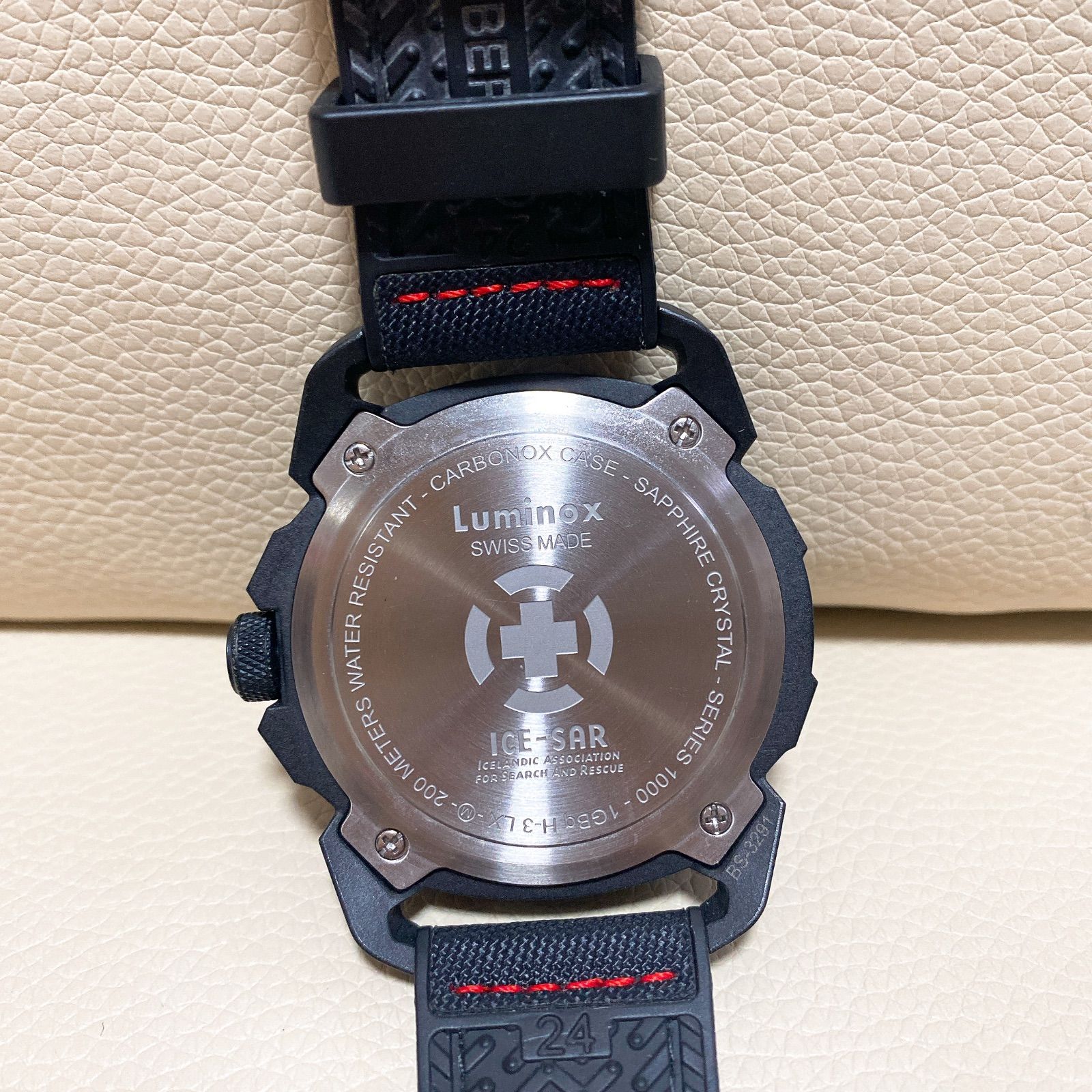 即日・翌日発送❣️ Luminox ICE-SAR ARCTIC 1000 SERIES 1000-1GBq 