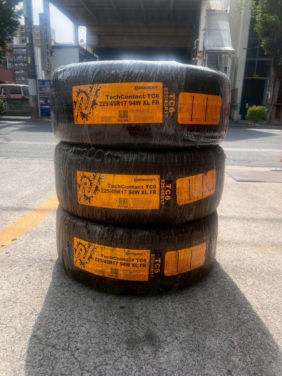 【新品】Continental TechContact TC6 SSR 225/45R17 94W　コンチネンタル　サマータイヤ　夏タイヤ　新品　3本セット