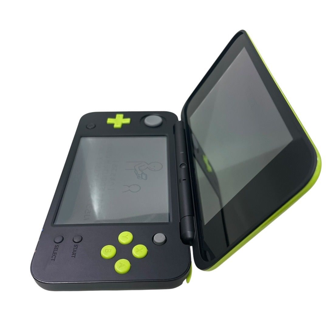 美品】Newニンテンドー2DS LL ブラック×ライム 箱付き - メルカリ