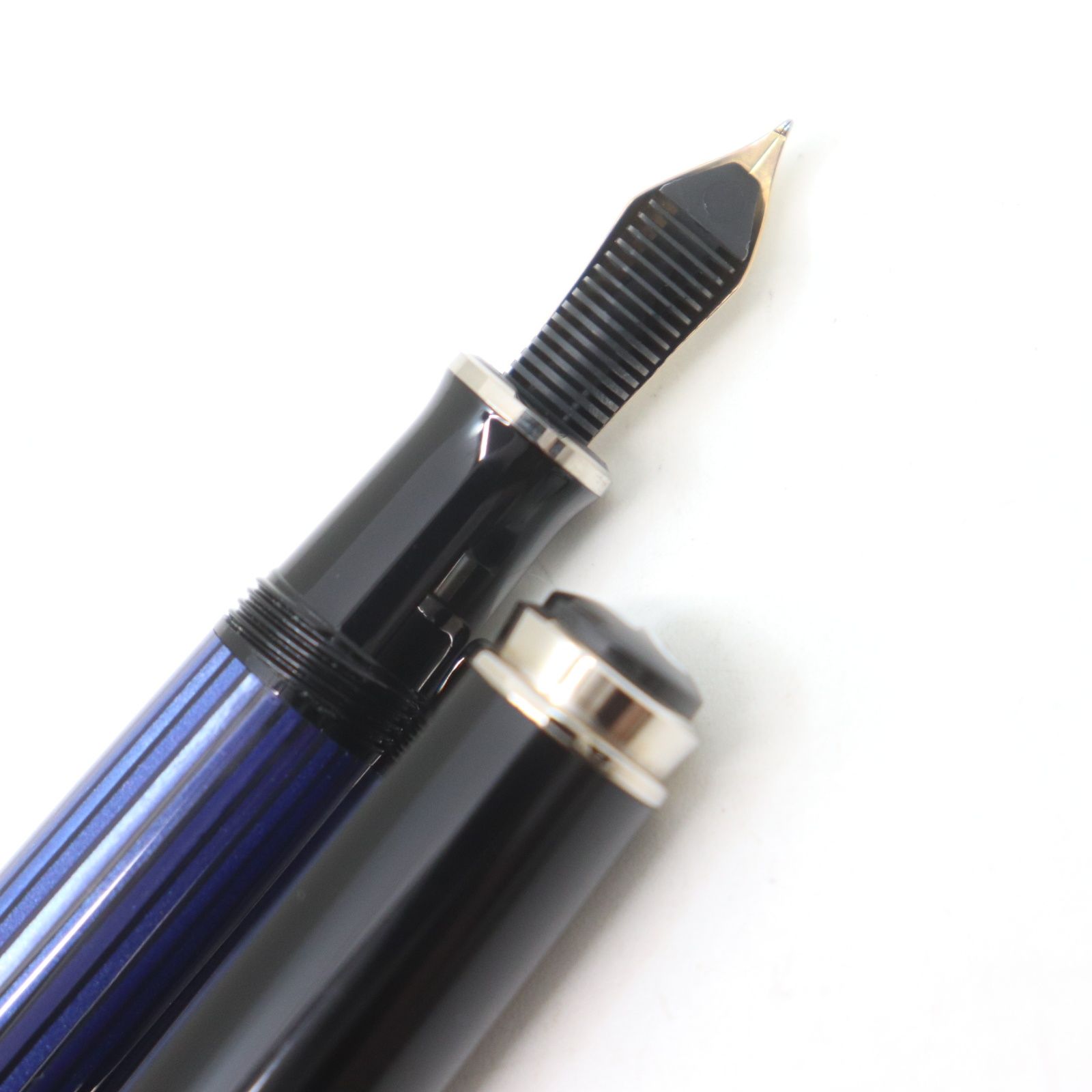 IT7FOZKSYFEE PELIKAN ペリカン スーベレーン M400 万年筆 ペン先14C