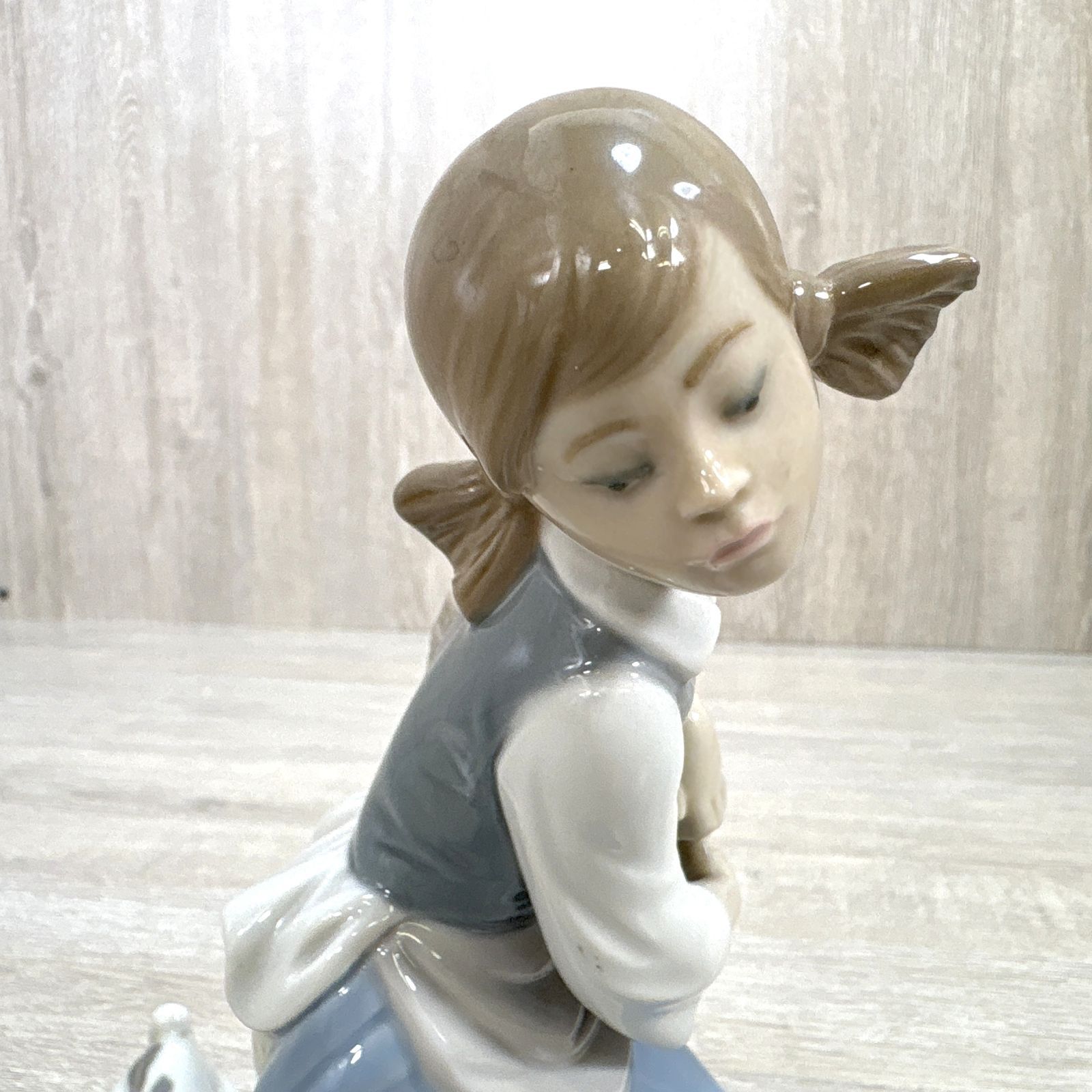 LLADRO リヤドロ ♯4982 ポチのいたずら Naughty Dog 少女 犬 陶器人形