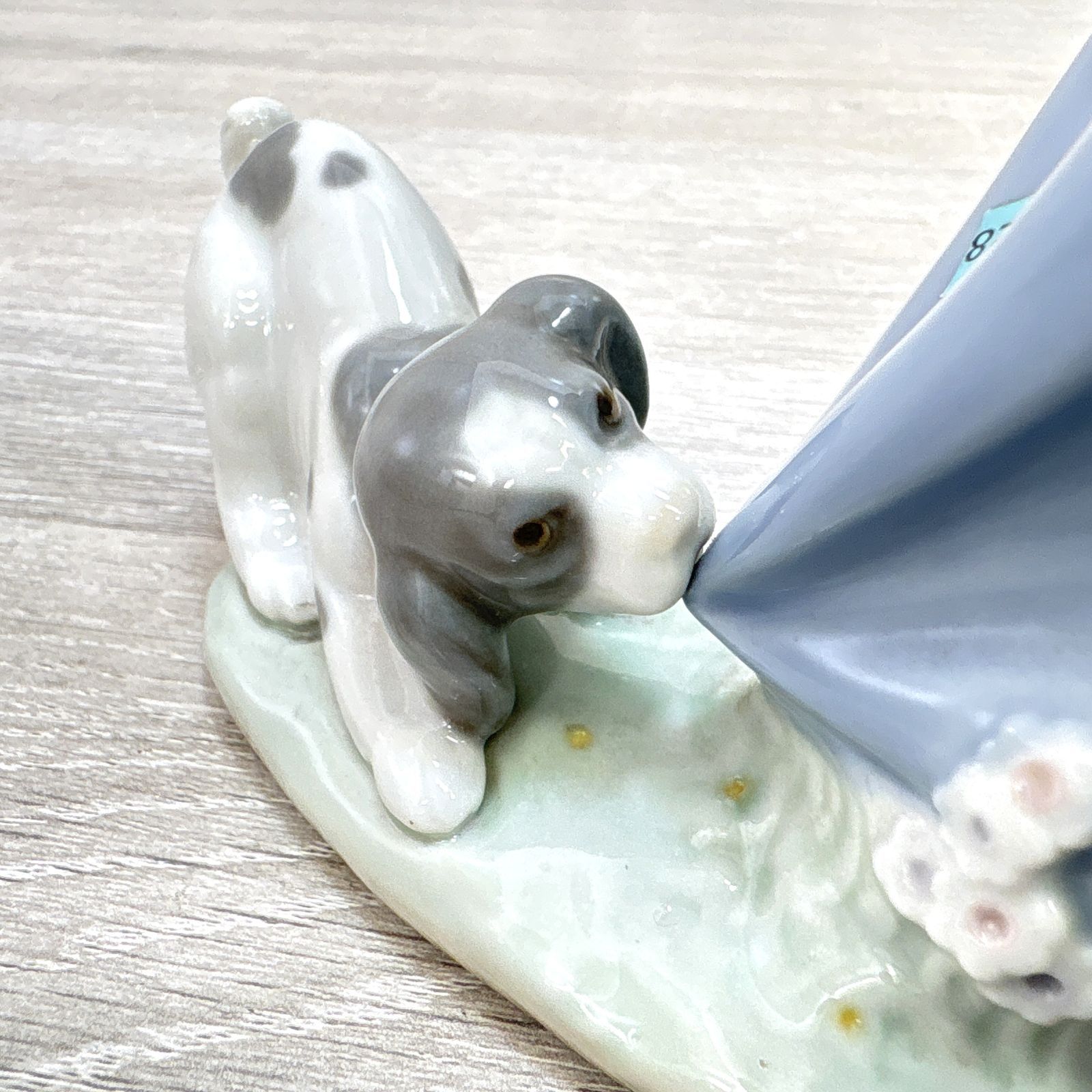 LLADRO リヤドロ　4982 『ポチのいたずら』 フィギュリン 置物 LLADRO リヤドロ ♯4982 ポチのいたずら Naughty Dog 少女 犬 陶器人形