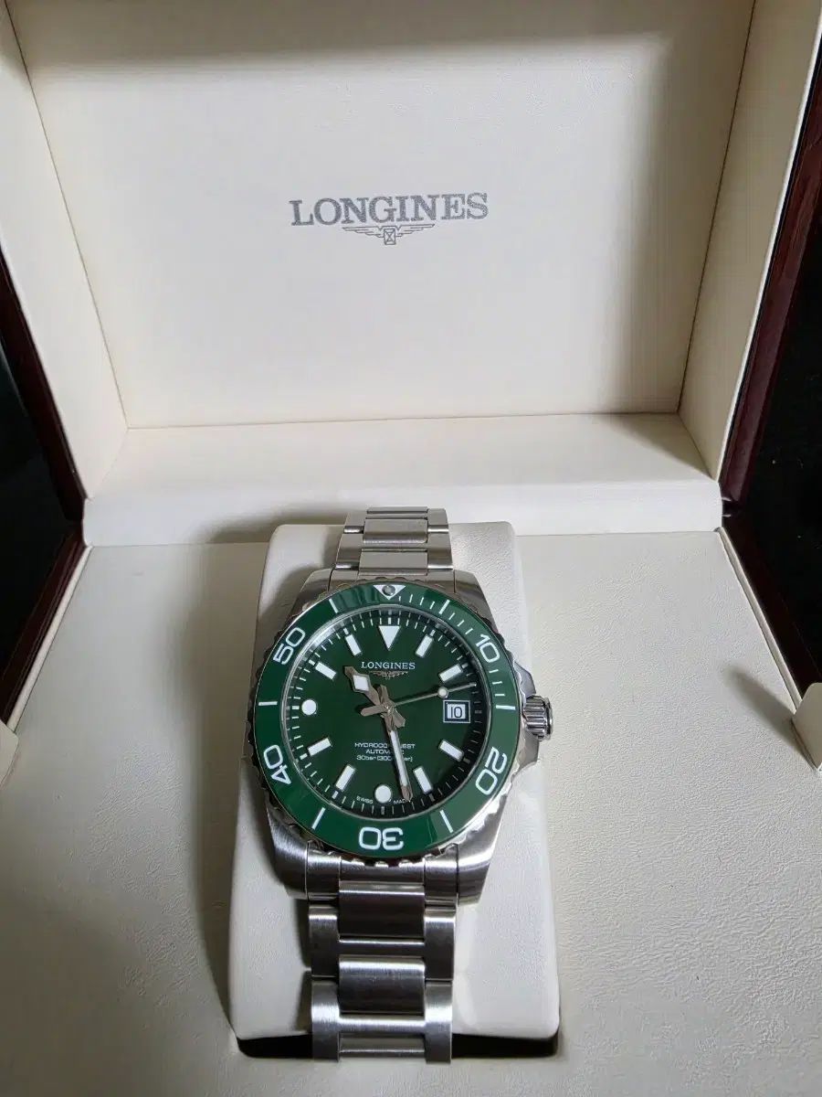LONGINES ロンジン 新モデル ハイドロコンクエスト 39mm グリーン (26年5月 デパート スタンピング)