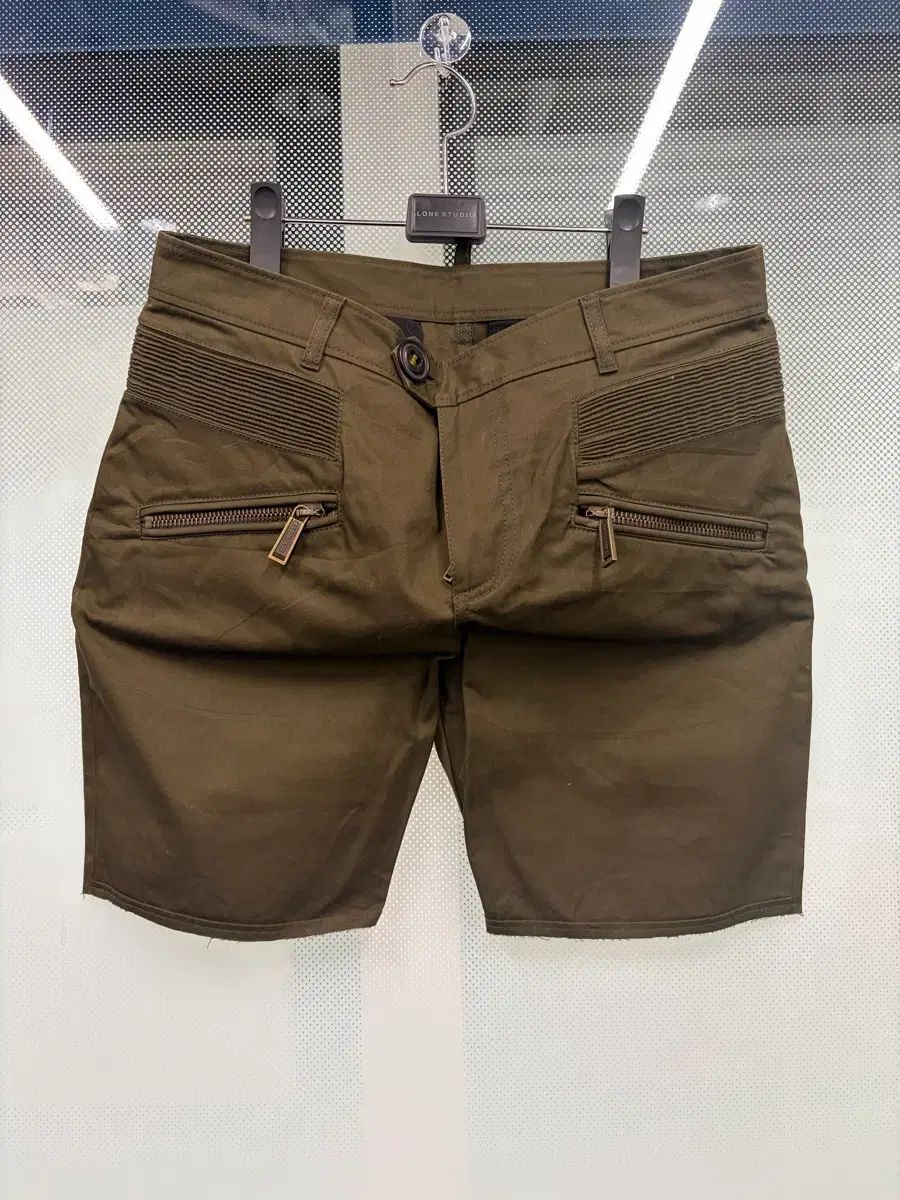 ディースクエアード2 ハーフパンツ