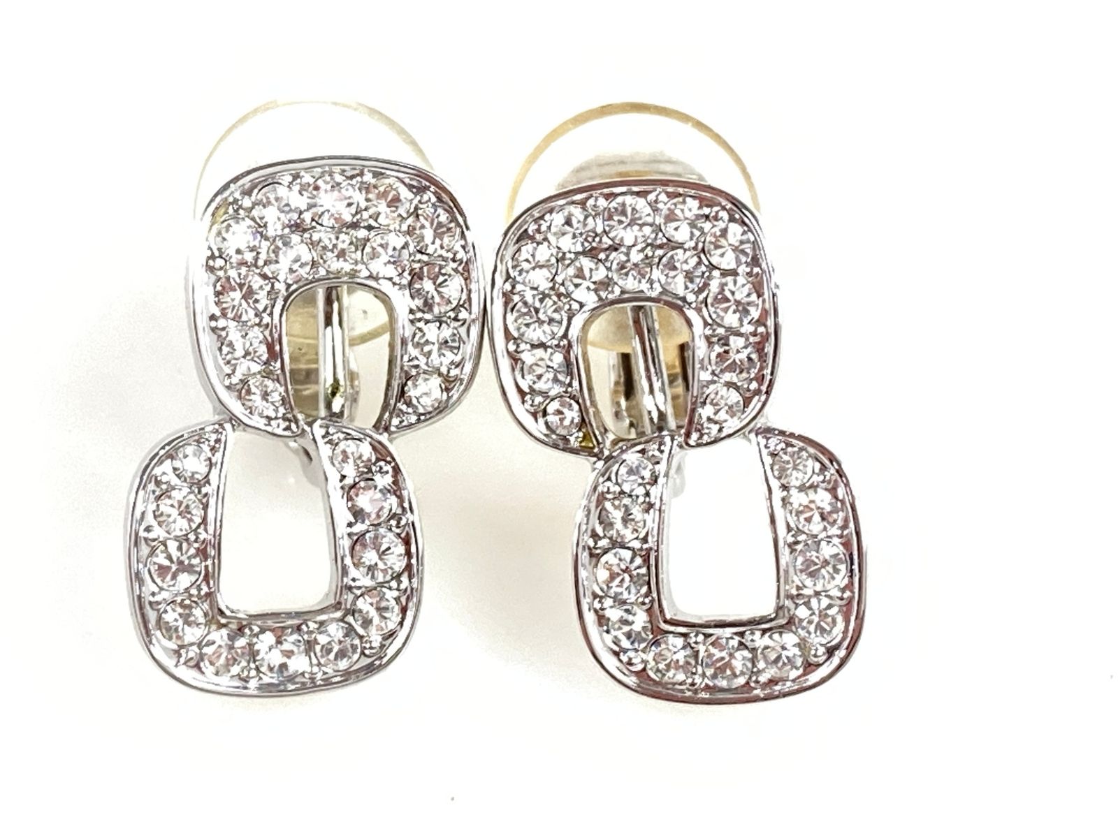 スワロフスキー SWAROVSKI ラインストーン ピアス シルバーカラー 送料無料