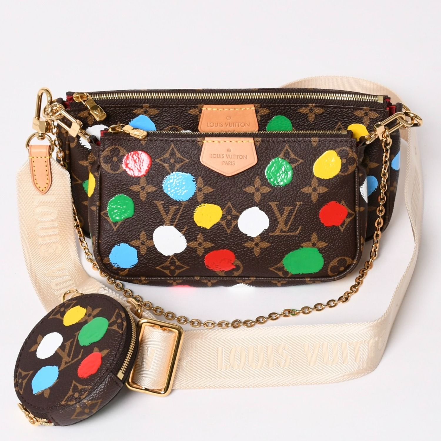 極美品 LOUIS VUITTON ルイヴィトン 草間彌生 ミュルティ ポシェット アクセソワール M46385 モノグラムキャンバス マルチカラー 中古 4a003834
