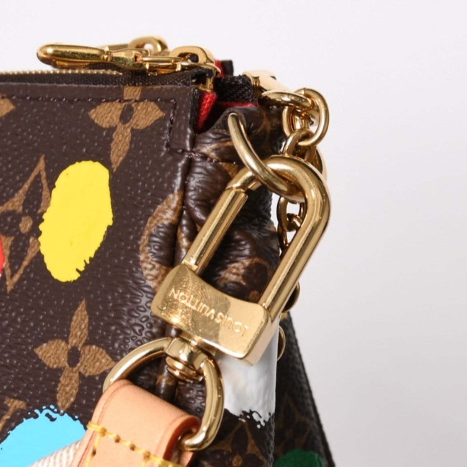 極美品 LOUIS VUITTON ルイヴィトン 草間彌生 ミュルティ ポシェット 