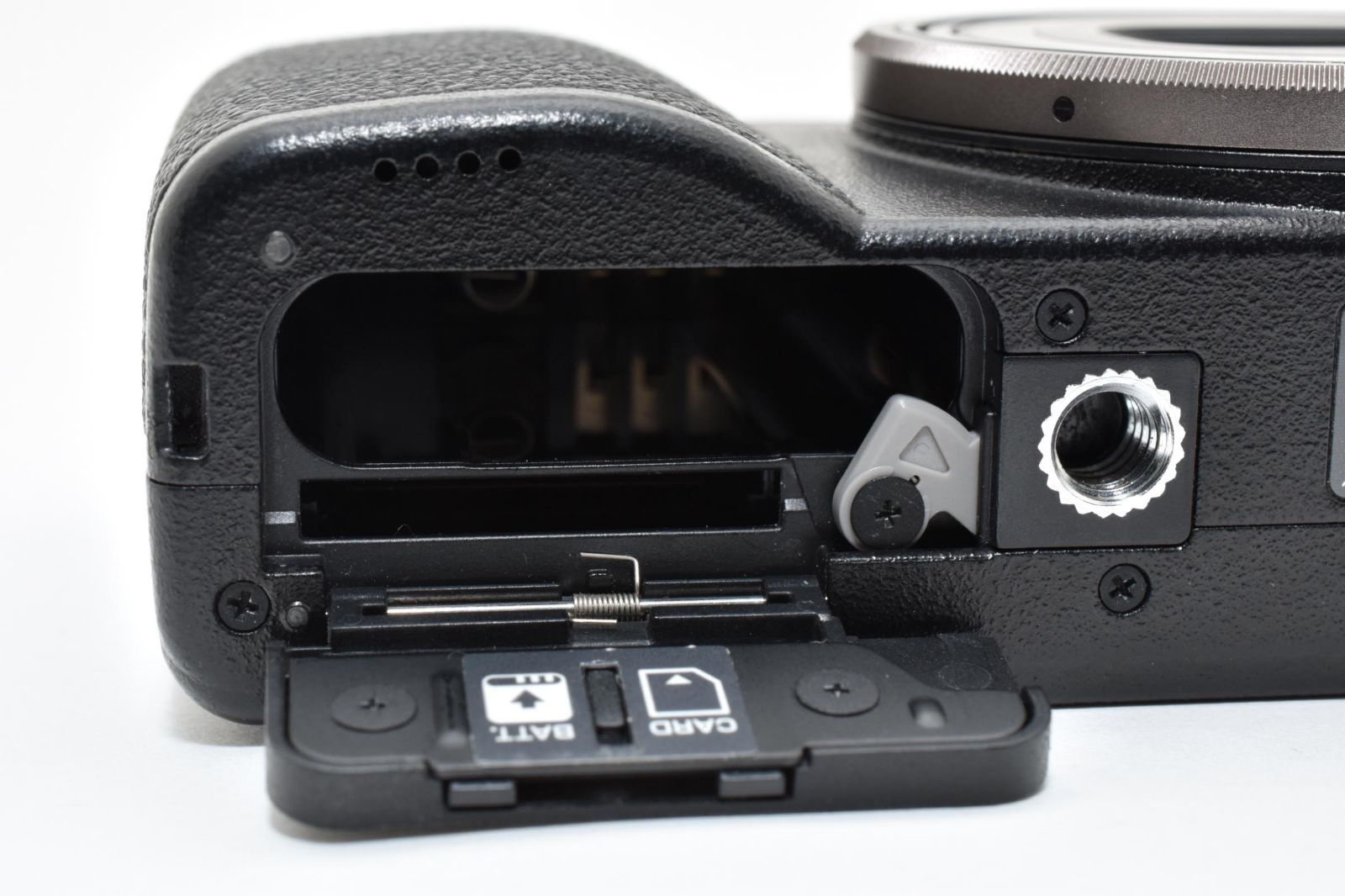 ★極上品・ショット数192回★ RICOH GR III 箱付き 高級デジカメ ☆極上☆ リコー RICOH GR III 《ショット数5193回・元箱付・付属品