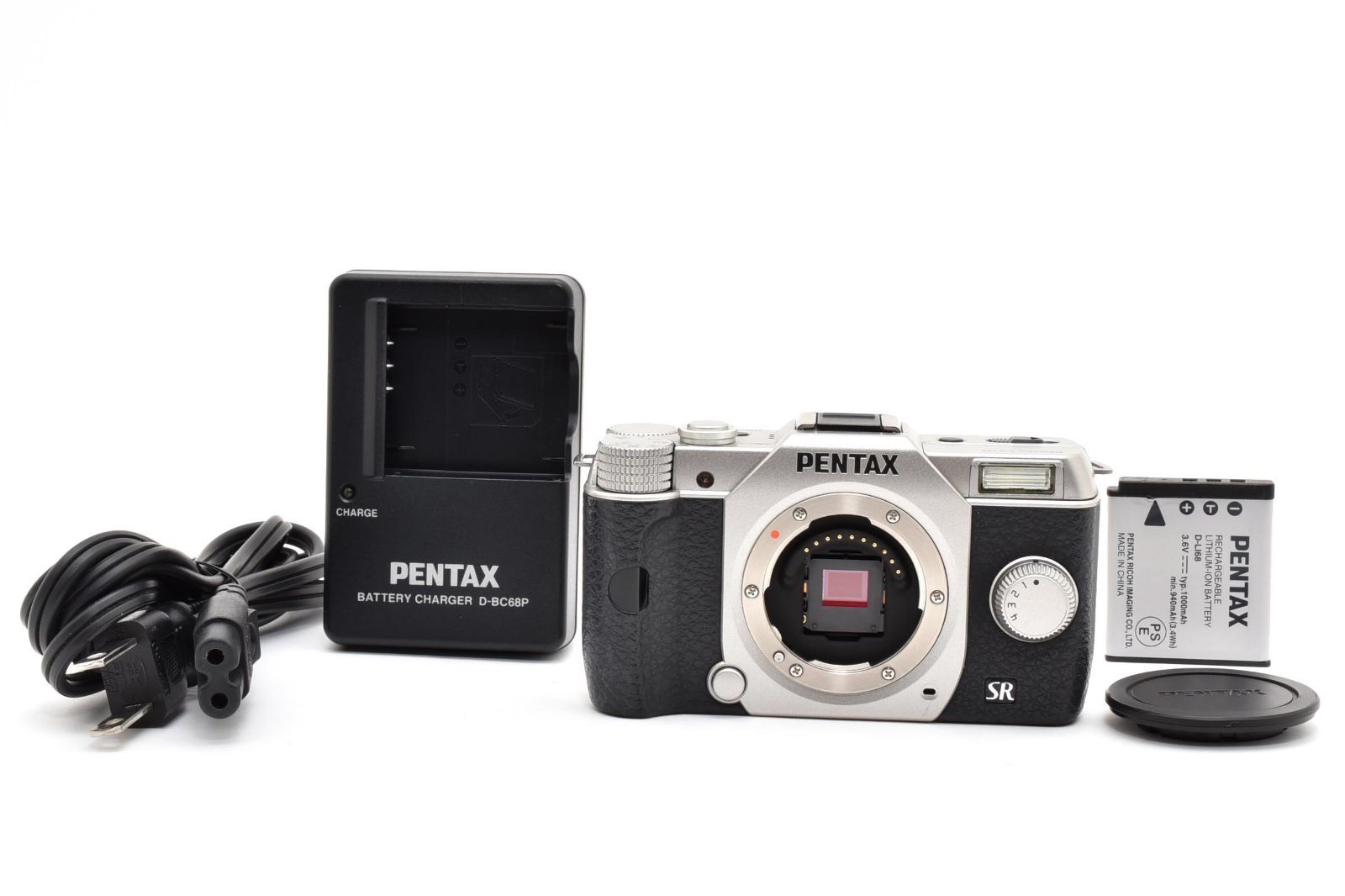 ★極上★ ペンタックス PENTAX Q10 ボディ シルバー 《ショット数2436回・バッテリー・充電器付！》★完動品★ #A605045
