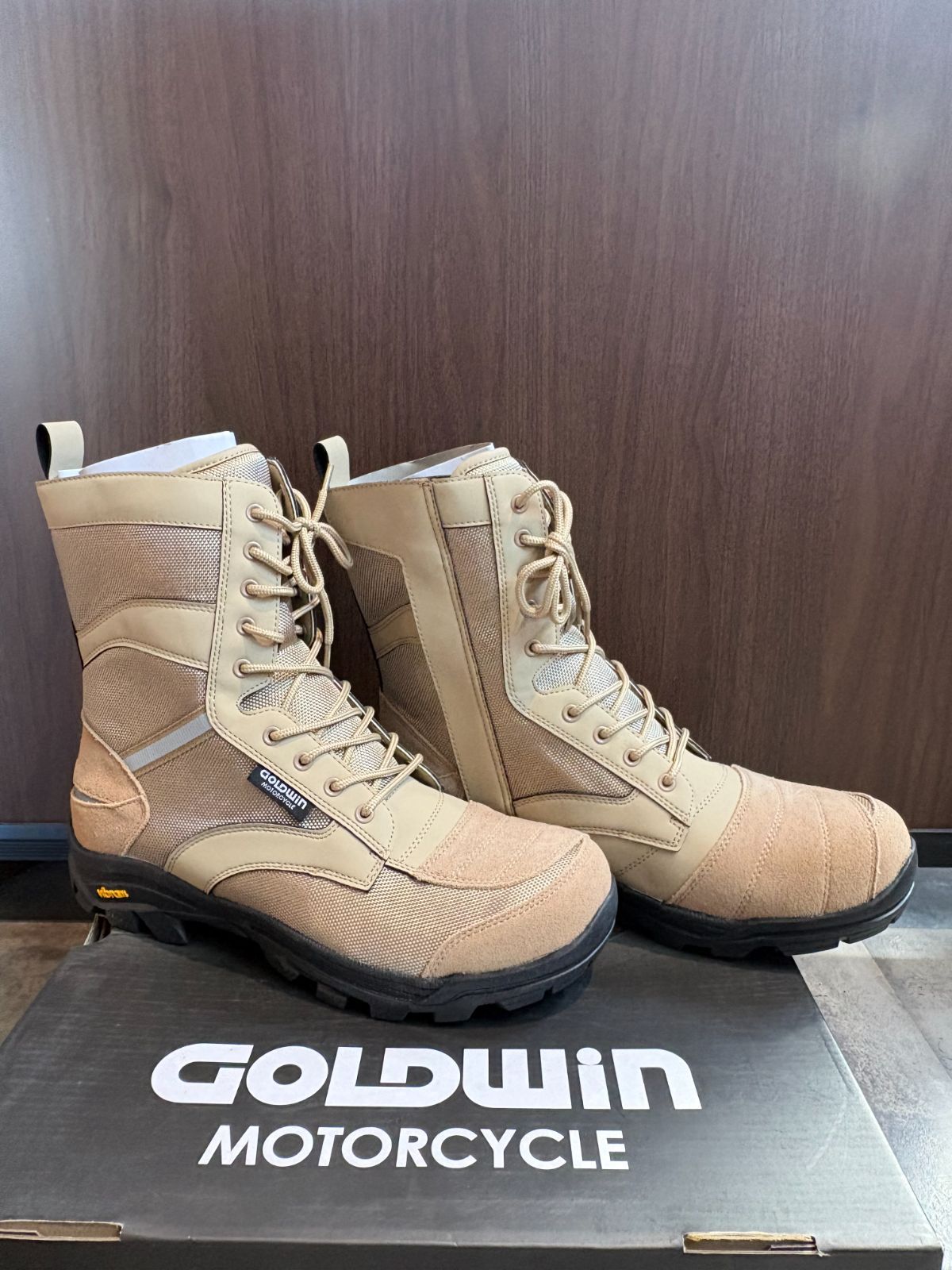 GOLDWIN Gベクタークロスオーバーブーツ 27.5cm 3E 防水 タン ベージュ
