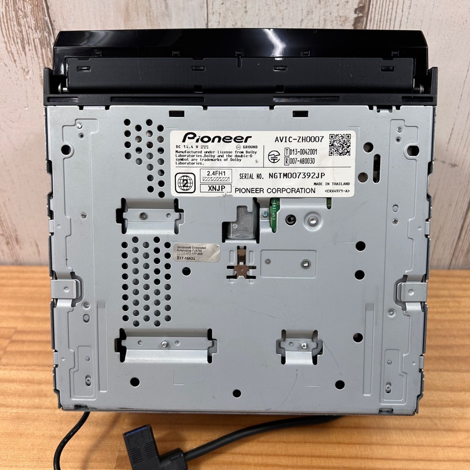 状態最高！】Carrozzeria AVIC-ZH0007 HDDナビ Bluetooth CD 地デジ