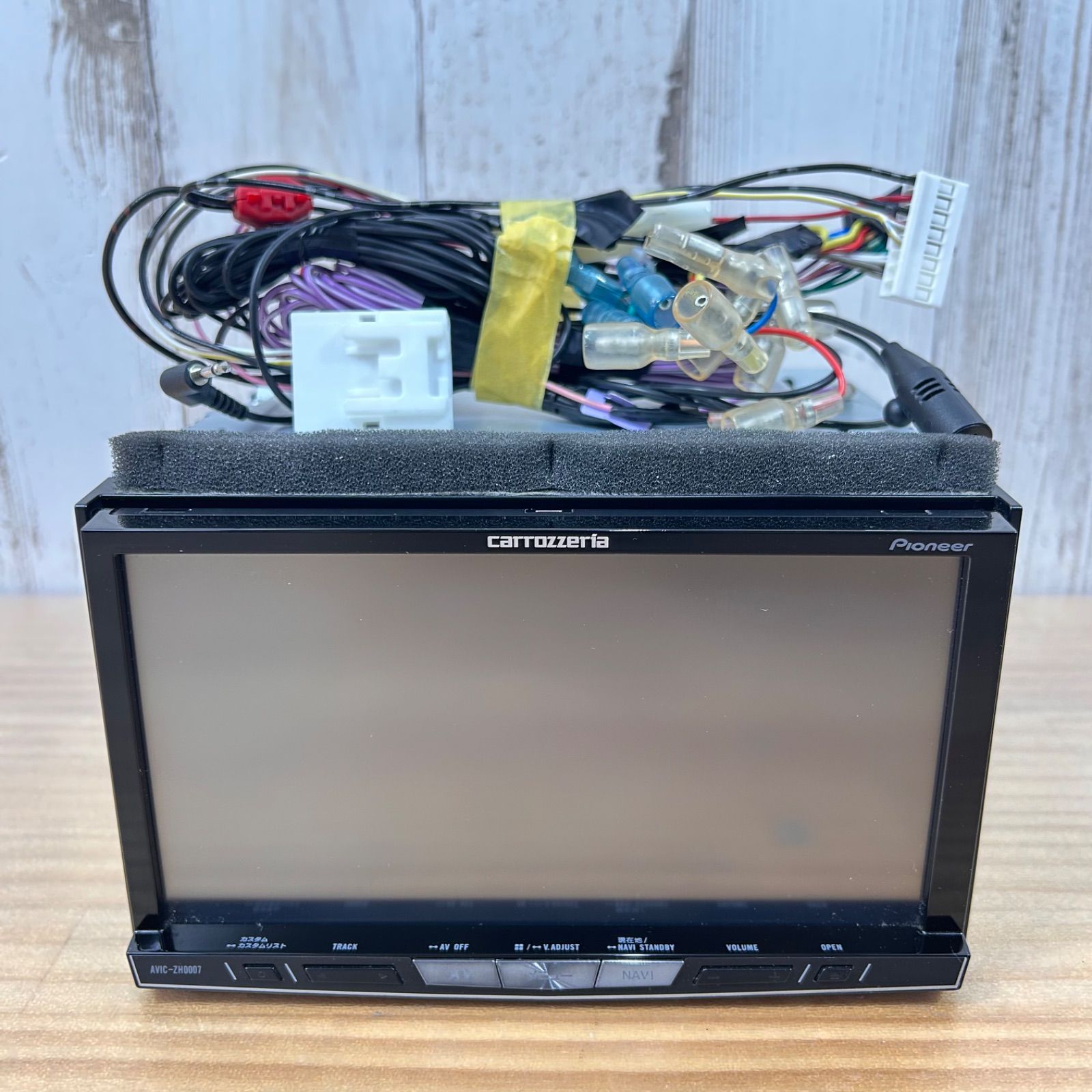 状態最高！】Carrozzeria AVIC-ZH0007 HDDナビ Bluetooth CD 地デジ
