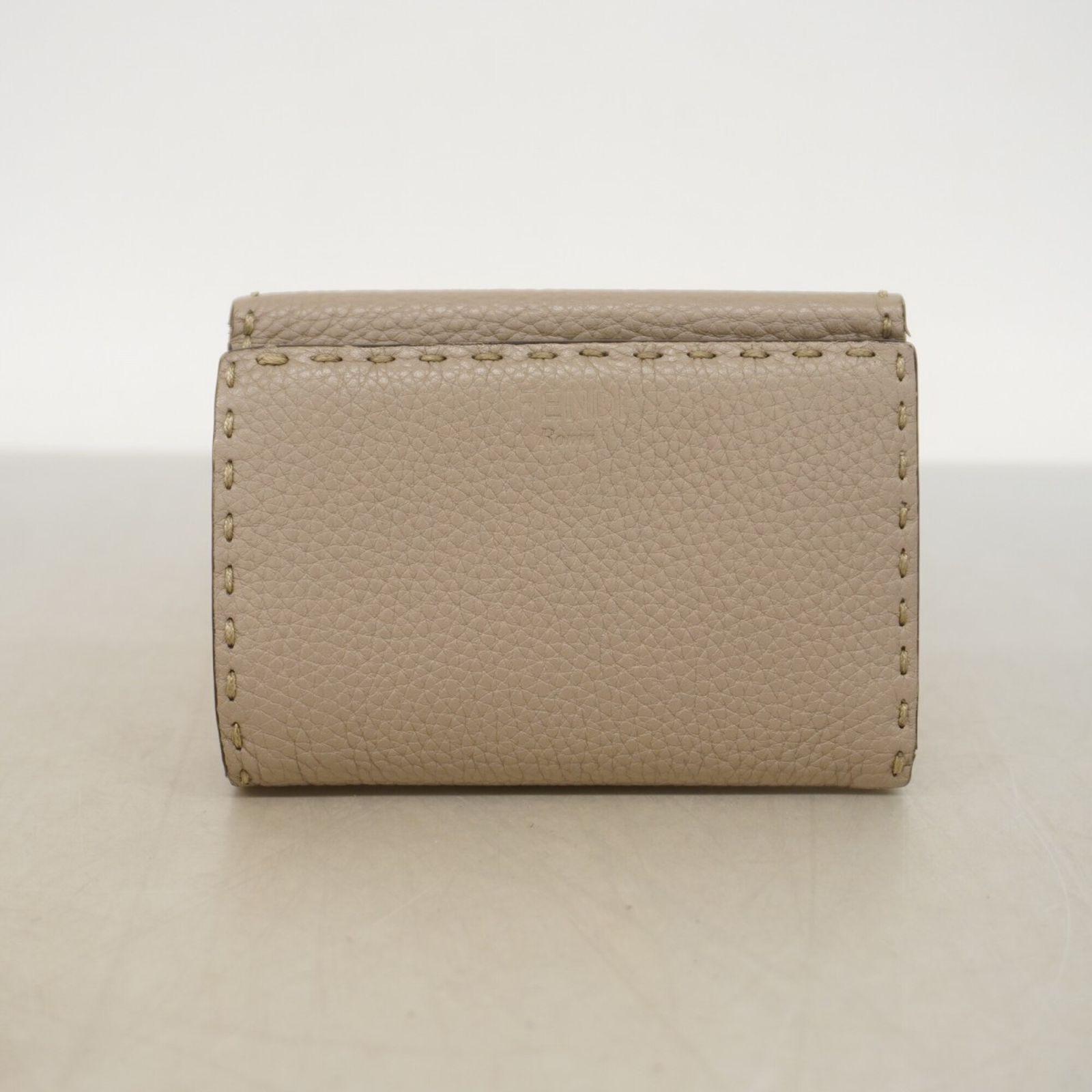 フェンディ(Fendi) フェンディ 三つ折り財布 セレリア レザー グレージュ レディース フェンディ(Fendi) フェンディ 三つ折り財布 セレリア レザー グレージュ レディース